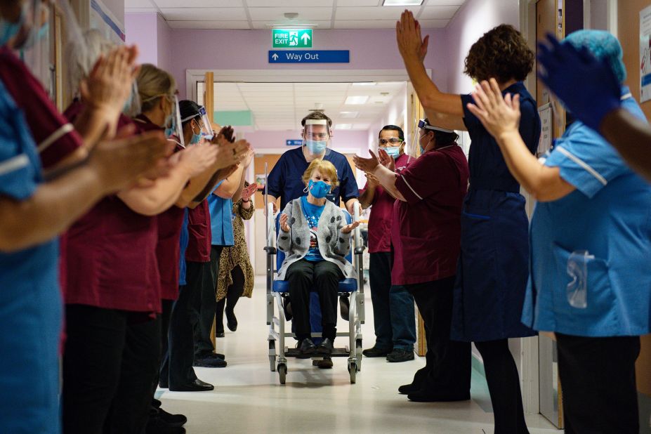 Margaret Keenan, 90, is applauded on December 8 after she became the first person in the United Kingdom to receive the Pfizer/BioNtech Covid-19 vaccine. The United Kingdom was the world's first nation to begin vaccinating its citizens with a fully vetted and authorized Covid-19 shot, <a href="index.php?page=&url=https%3A%2F%2Fwww.cnn.com%2F2020%2F12%2F08%2Feurope%2Fuk-pfizer-biontech-covid-vaccination-intl%2Findex.html" target="_blank">a landmark moment</a> in the coronavirus pandemic.