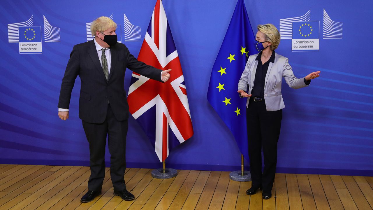 UK Prime Minister Boris Johnson and European Commission President Ursula von der Leyen meeting in December 2020 for talks on a post-Brexit trade deal.