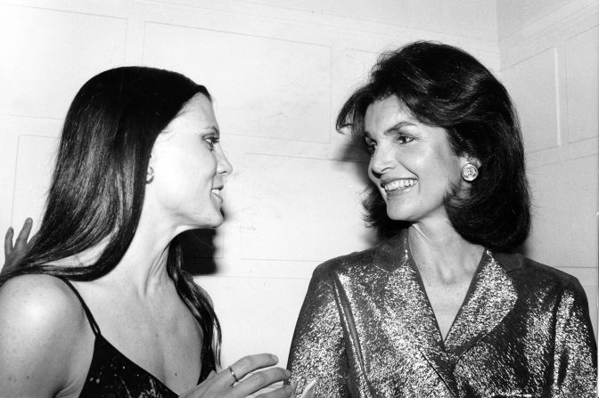Reinking talks to former first lady Jackie Onassis circa 1979.