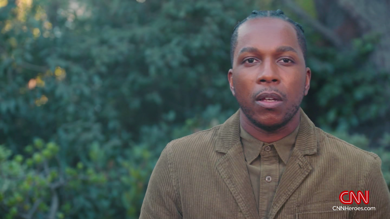 leslie odom jr _00000000.png