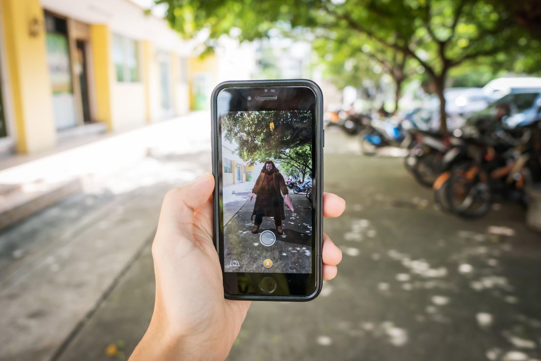The Harry Potter Wizards Unite app can encourage kids and parents to get moving outdoors.