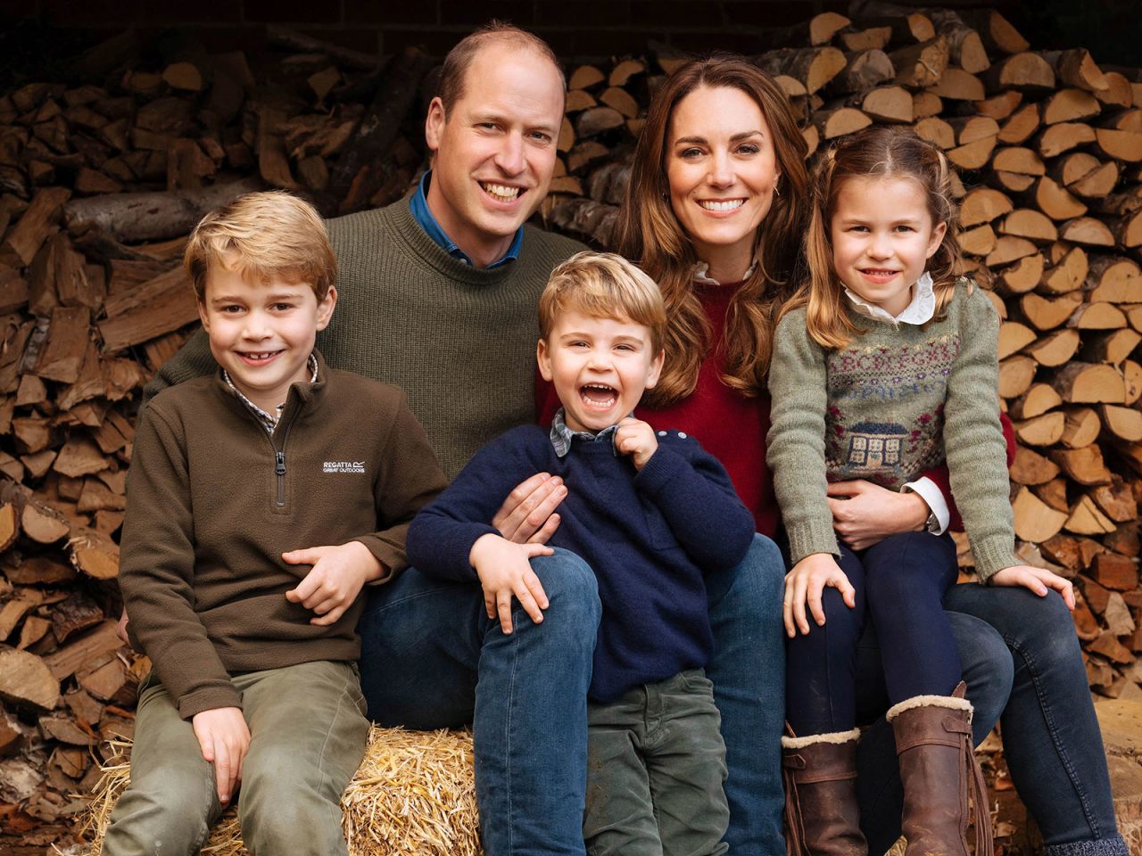 Britain's Prince William and his wife Catherine, the Duchess of Cambridge, are joined by their three children in this image <a href="https://www.cnn.com/2020/12/16/uk/duke-duchess-cambridge-christmas-card-intl-scli-gbr/index.html" target="_blank">that is being used for the family's official Christmas card this year.</a> The children, from left, are George, Louis and Charlotte.
