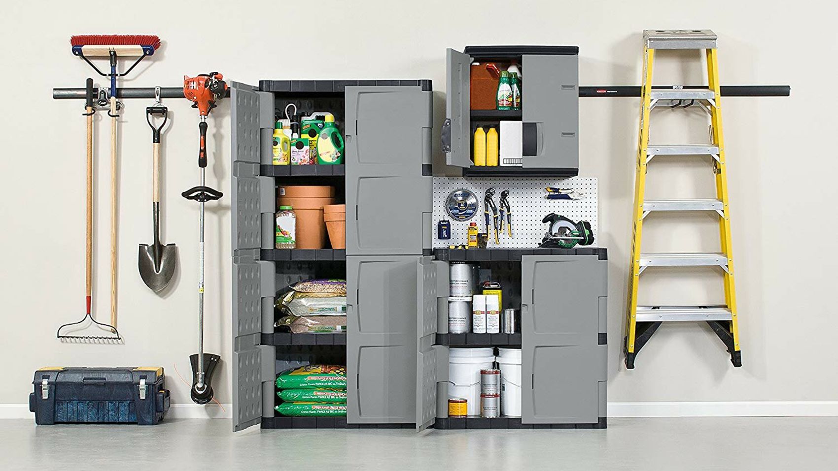 Rubbermaid Garage Storage Lockable Wall Hanging Cabinet 1 ct