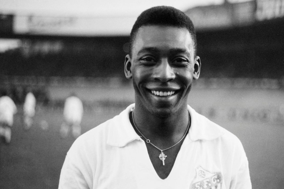 Brazilian striker Pelé, wearing his famous Santos jersey in 1961.