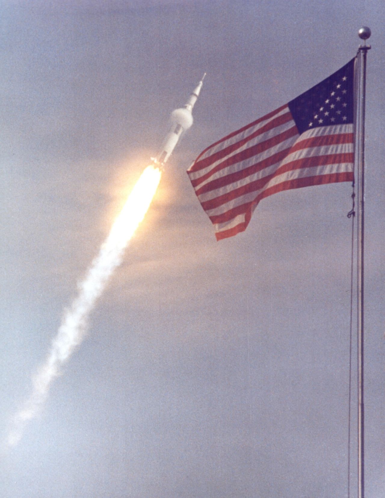 <strong>1967: </strong>By now the US had set its sights on a moon landing, and NASA was busy designing a rocket for that purpose. It built the Saturn V, <a href="https://www.nasa.gov/audience/forstudents/5-8/features/nasa-knows/what-was-the-saturn-v-58.html" target="_blank" target="_blank">a huge and powerful </a>rocket. At 111 meters (364 feet) tall, it was about the height of a 36-story building, and weighed 2.8 million kilograms (6.2 million pounds). The first Saturn V test launch was in 1967, but two years later it made its first<strong> </strong>lunar landing mission, launching Apollo 11 (pictured). 