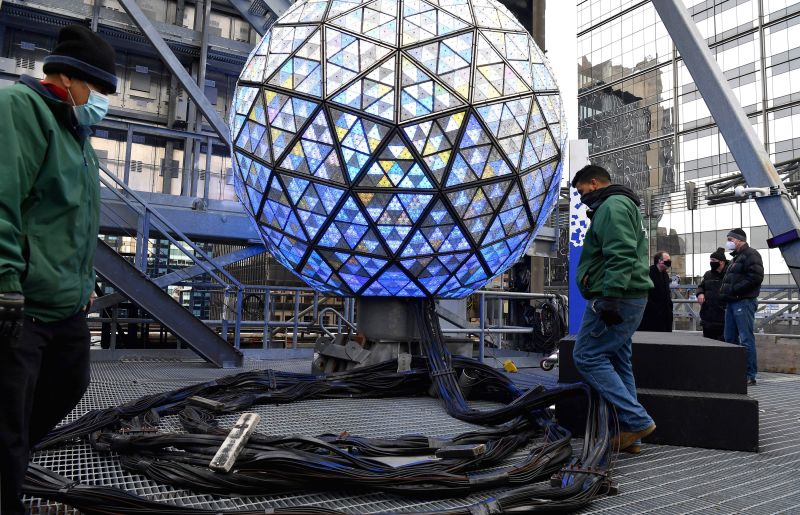 Times Square ball drop 2021 New York mayor says he s hopeful