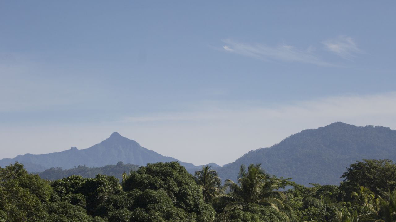 Cleopatra's Needle, Palawan