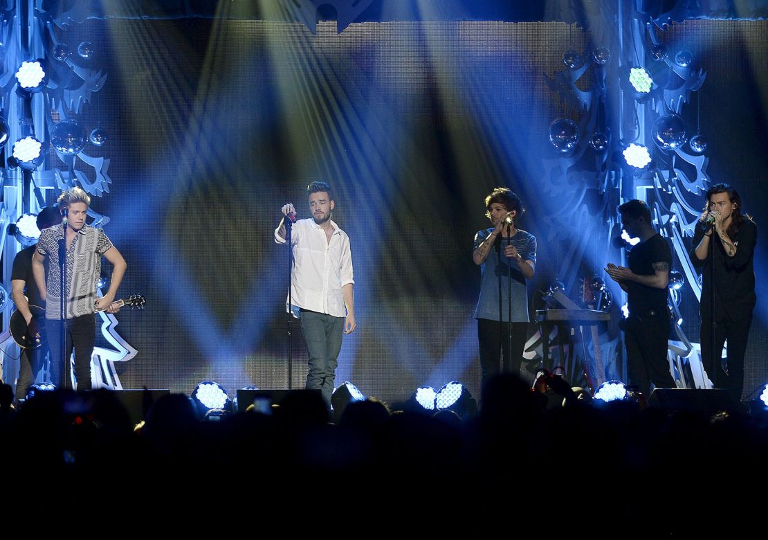 From left to right, Niall Horan, Liam Payne, Louis Tomlinson and Harry Styles of the band "One Direction" performing in Los Angeles in 2015.