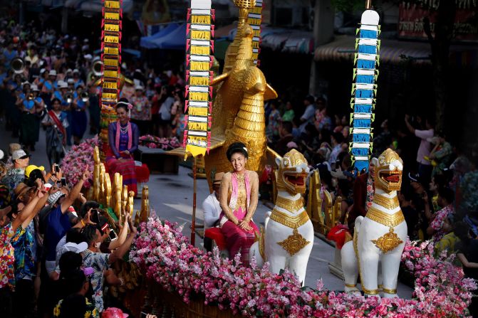 <strong>Pageants and parades: </strong>There's so much more to Songkran than water splashing. Festivals often include pageants and parades highlighting the country's many different cultures.
