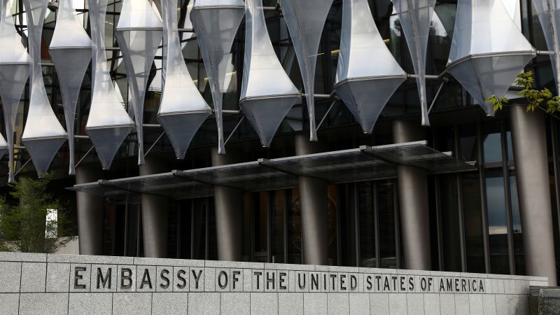 Посолството на САЩ в Лондон отказва да плати 18,6 милиона долара такси за задръствания