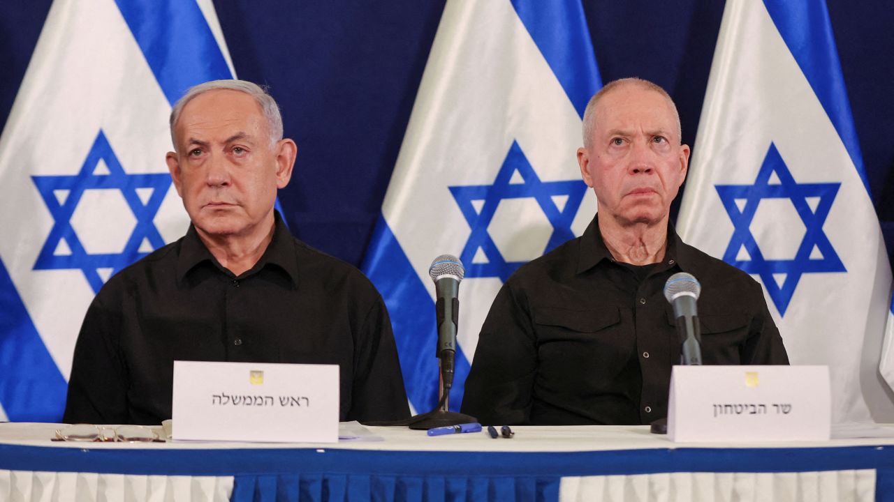 Israeli prime minister Benjamin Netanyahu and defense minister Yoav Gallant during a press conference in the Kirya military base in Tel Aviv, Israel, 28 October 2023.