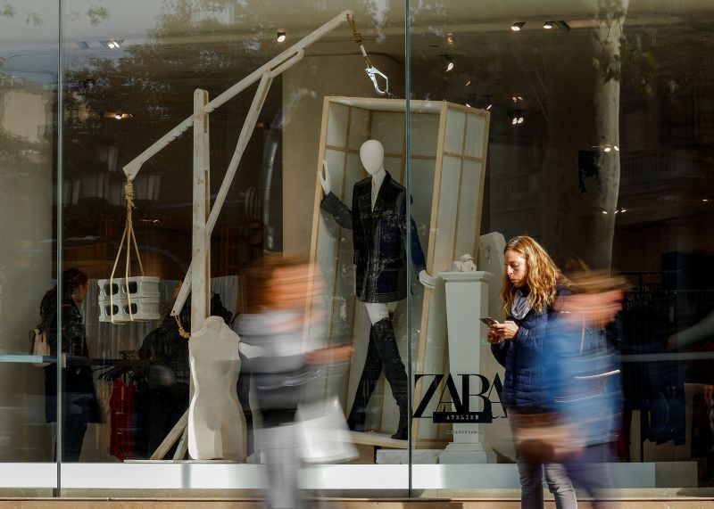 Zara pulls controversial ad campaign that critics said evoked Gaza