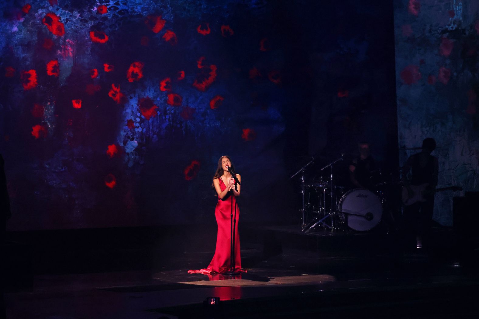 Olivia Rodrigo performs her Grammy-nominated song "Vampire."