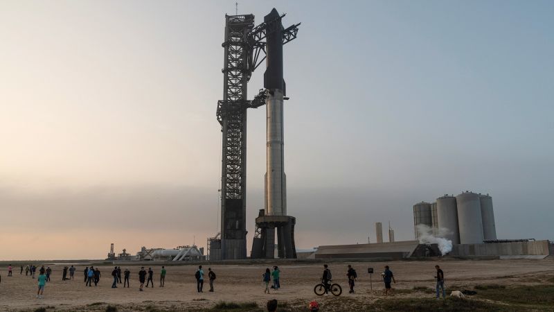 SpaceX는 연방 항공국(FAA)으로부터 Starship 차량의 5번째 시험 비행을 실시하기 위한 승인을 받았습니다.