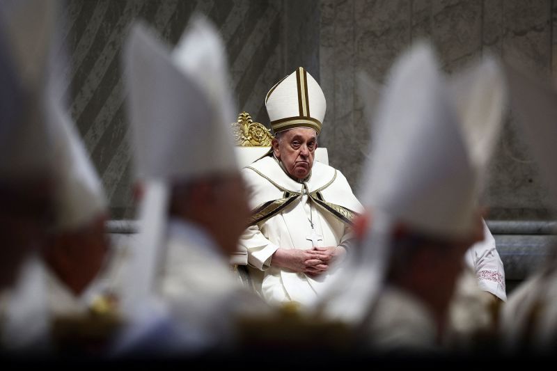 Pope Francis skips Good Friday event at last minut