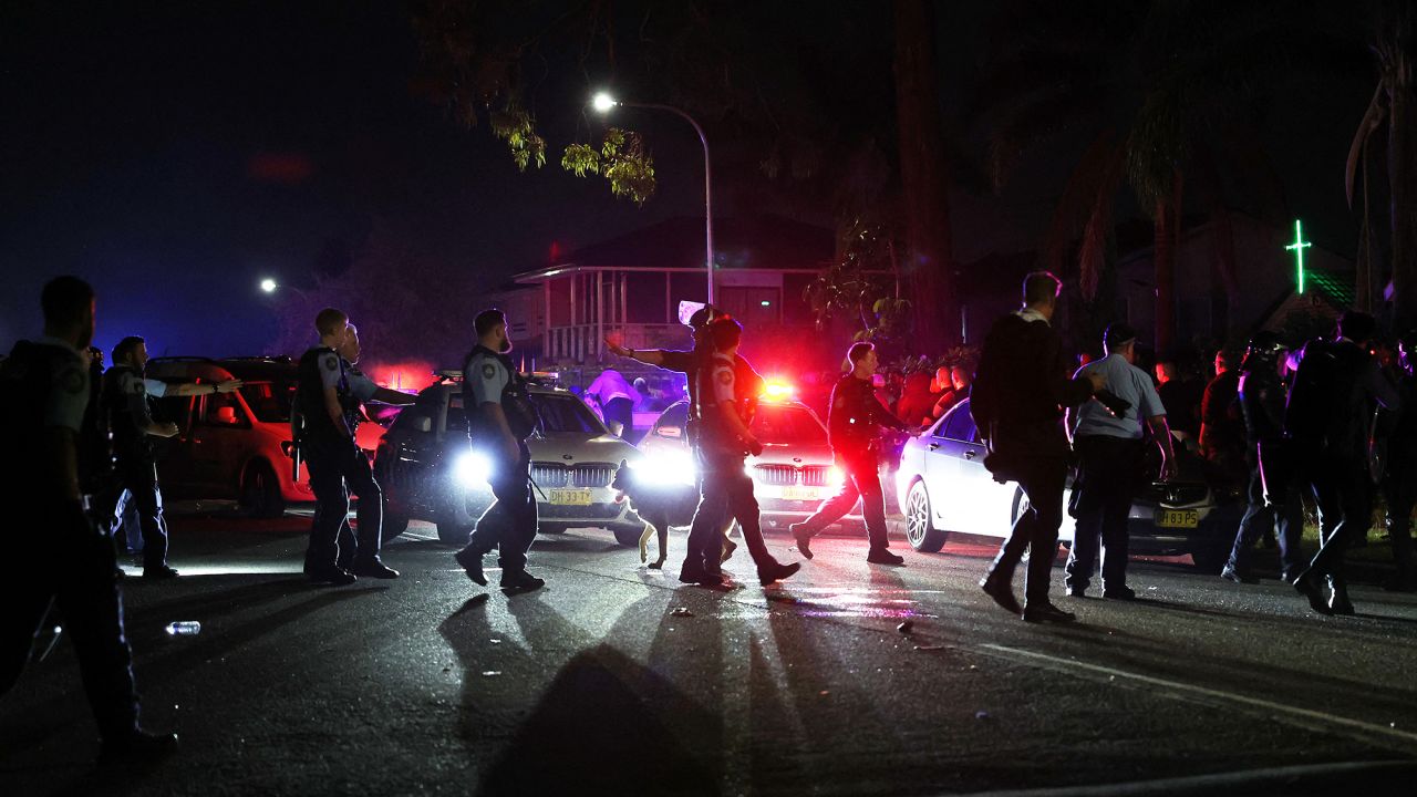 Police work at the scene following a stabbing at Christ The Good Shepherd Church in the suburb of Wakeley in Sydney, Australia April 15, 2024. AAP Image/Paul Braven via REUTERS ATTENTION EDITORS - THIS IMAGE WAS PROVIDED BY A THIRD PARTY. NO RESALES. NO ARCHIVE. NEW ZEALAND OUT. AUSTRALIA OUT. NO COMMERCIAL OR EDITORIAL SALES IN NEW ZEALAND AND AUSTRALIA.