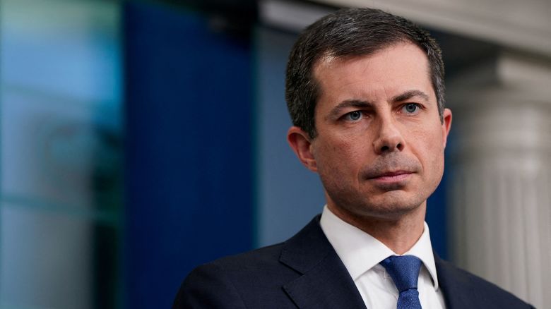 FILE PHOTO: U.S. Secretary of Transportation Pete Buttigieg attends a press briefing the day after the collapse of the Francis Scott Key Bridge in Baltimore, at the White House in Washington, U.S., March 27, 2024. REUTERS/Elizabeth Frantz/File Photo