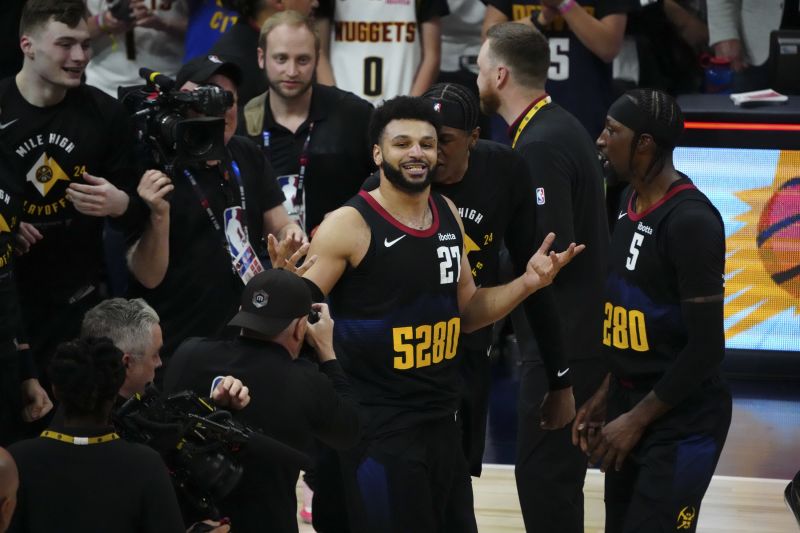 NBA Playoffs: Jamal Murray hits buzzer-beater to cap 20-point