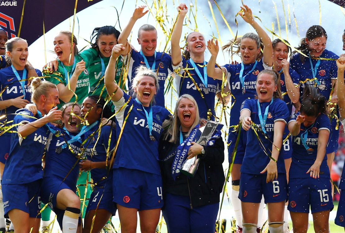 Hayes celebrates winning a fifth straight WSL title with Chelsea in May.