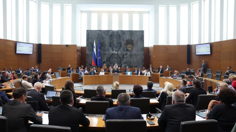 Slovenian Prime Minister Robert Golob speaks as the parliament debates about the recognition of Palestine as an independent state, in Lubljana, Slovenia June 4, 2024. REUTERS/Borut Zivulovic