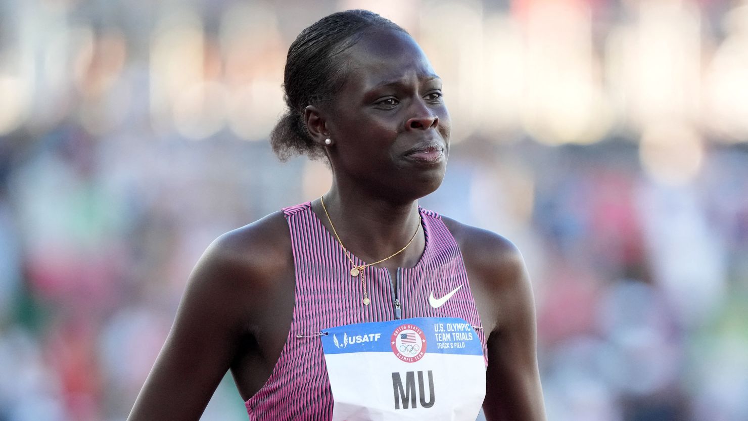 Athing Mu’s hopes of defending her Olympic 800m title end after falling