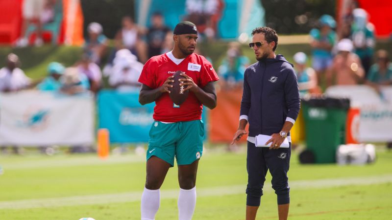 Miami Dolphins’ Tua Tagovailoa says he loves football “to death” before returning to practice