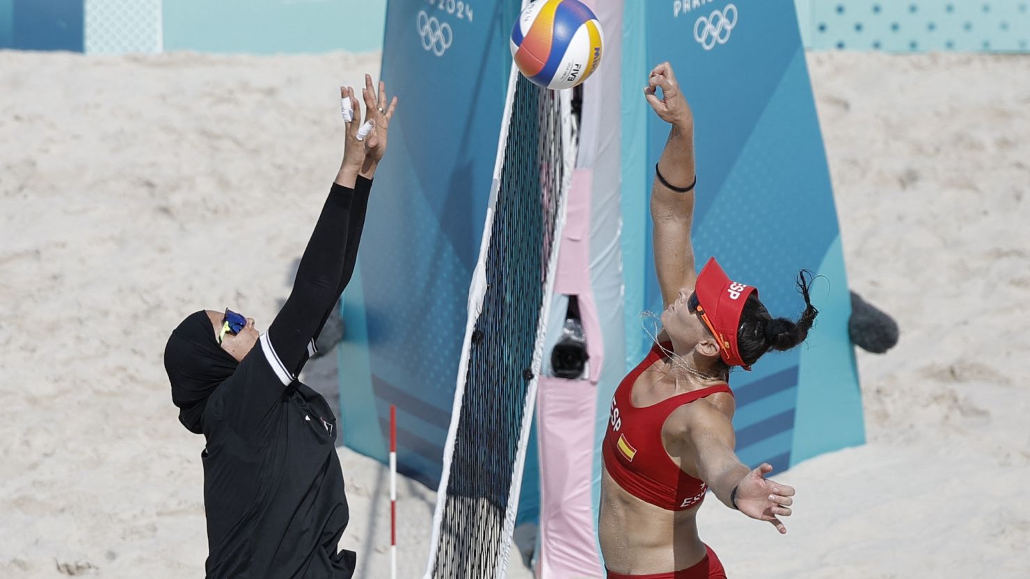 Egypt’s women’s beach volleyball team slams French hijab ban after Olympic match CNN