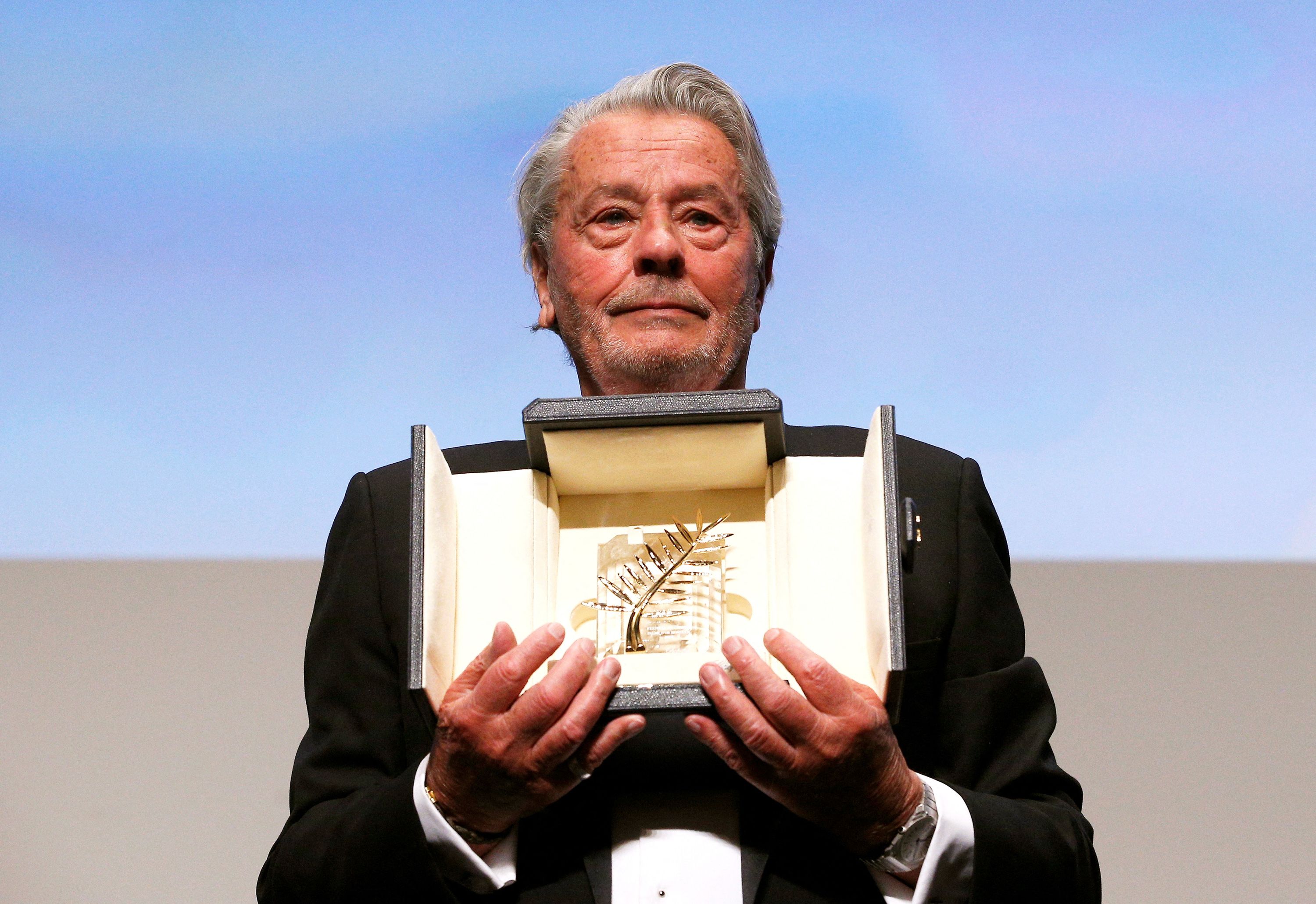 Alain Delon, French movie legend, dies at 88 | CNN