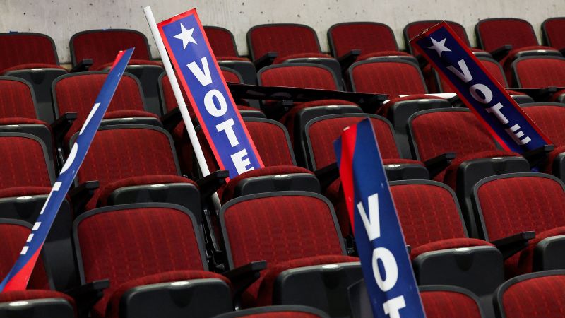 Democrats try for a positive view of their unresolved fights
