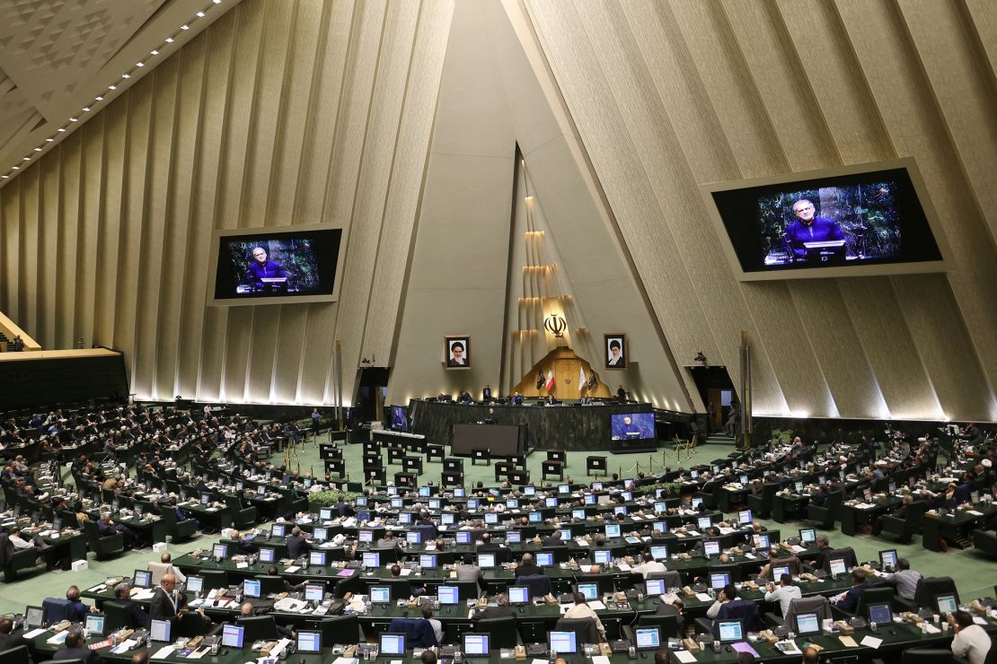 Iranian President Masoud Pezeshkian speaks in defence of his cabinet selection at the parliament in Tehran, Iran, August 21, 2024.