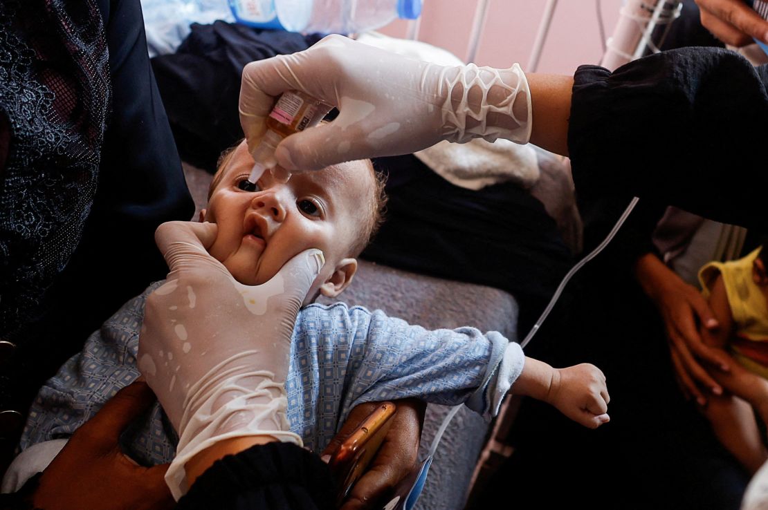 Another child is vaccinated in Khan Younis.