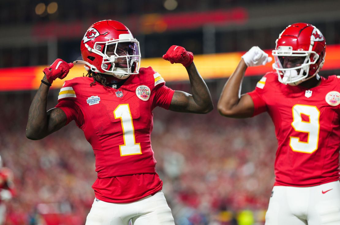 Worthy (1) celebrates with wide receiver JuJu Smith-Schuster (9) after scoring a touchdown in the second half against the Baltimore Ravens.