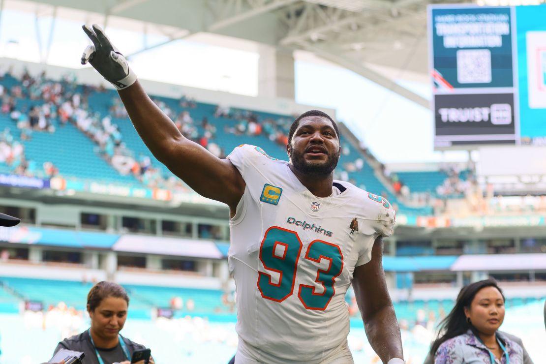 Campbell celebrates the Dolphins' win over the Jaguars.