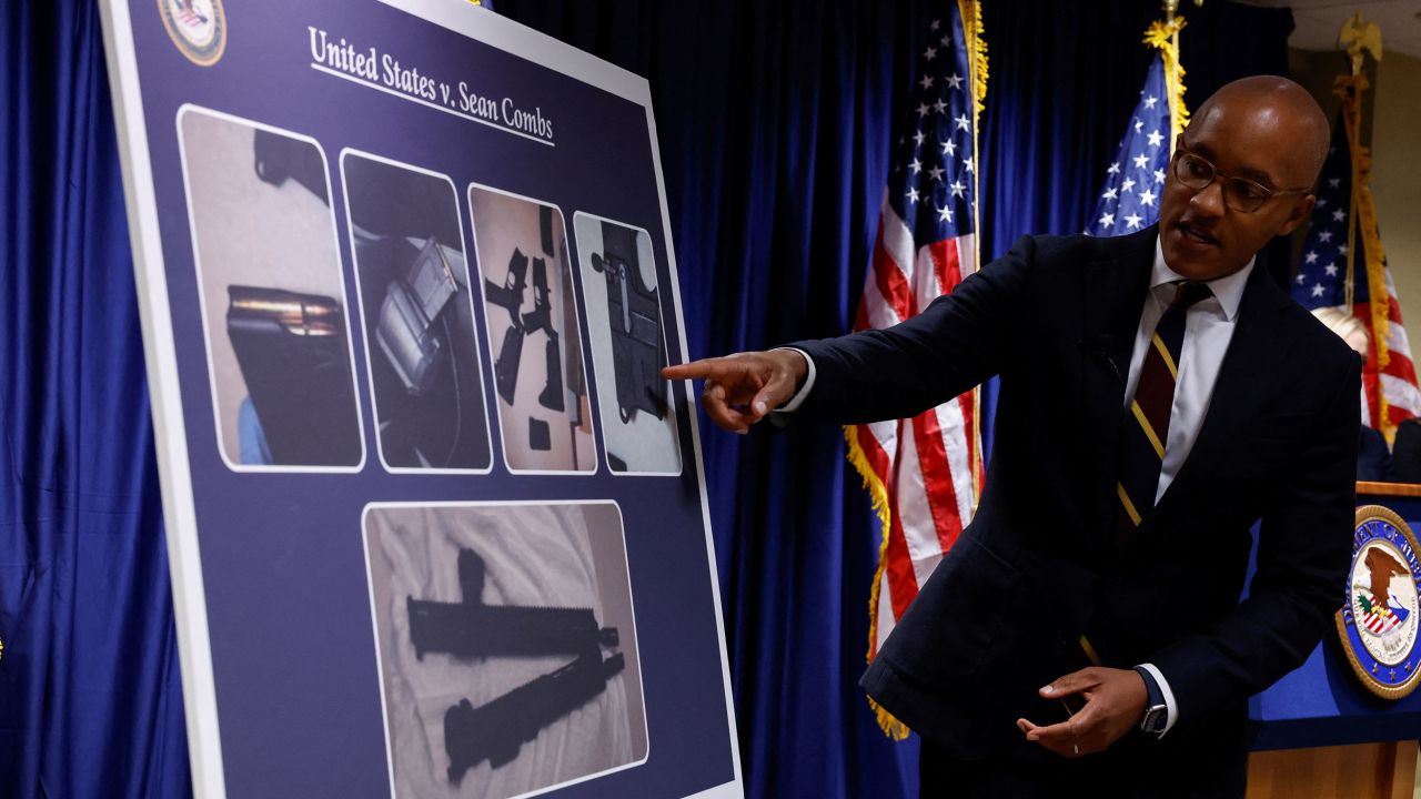 U.S. Attorney Damian Williams points at a chart, during a press conference to announce the unsealing of an indictment charging music mogul Sean "Diddy" Combs in Manhattan after Combs was arrested by federal agents in New York City, New York, U.S., September 17, 2024. REUTERS/Shannon Stapleton