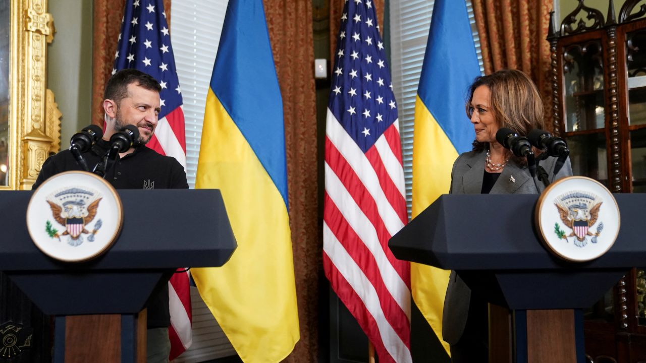 Democratic presidential nominee and U.S. Vice President Kamala Harris meets with Ukraine's President Volodymyr Zelenskiy in the Vice President's Ceremonial Office in the Eisenhower Executive Office Building on the White House campus in Washington, U.S., September 26, 2024. REUTERS/Kevin Lamarque