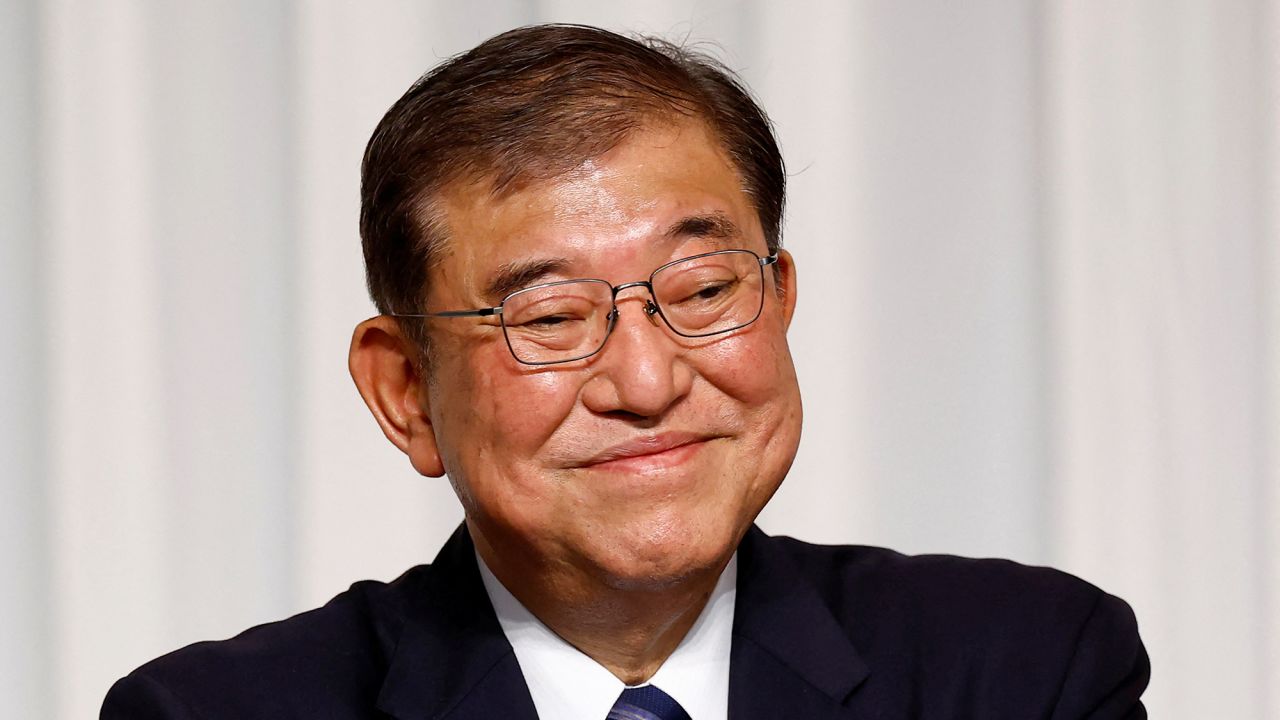 Shigeru Ishiba, the newly elected leader of Japan's ruling party, the Liberal Democratic Party (LDP) holds a press conference after the LDP leadership election, in Tokyo, Japan September 27, 2024. REUTERS/Kim Kyung-Hoon/Pool