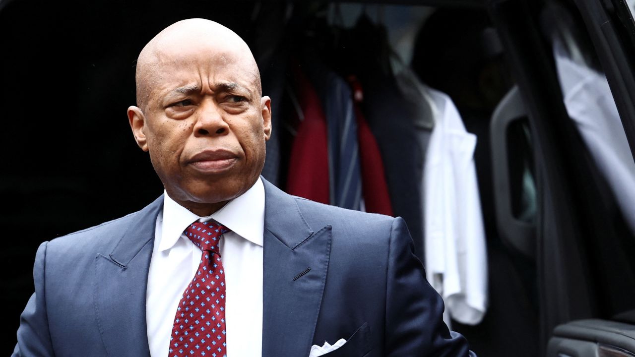 New York City Mayor Eric Adams arrives at federal court for his arraignment after he was charged with bribery and illegally soliciting a campaign contribution from a foreign national, in New York City, U.S. September 27, 2024.