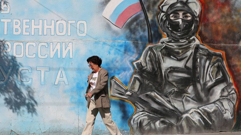 Администрацията на Тръмп, готова да разпознае руския контрол над Крим като част от рамката за прекратяване на войната в Украйна, източник казва 