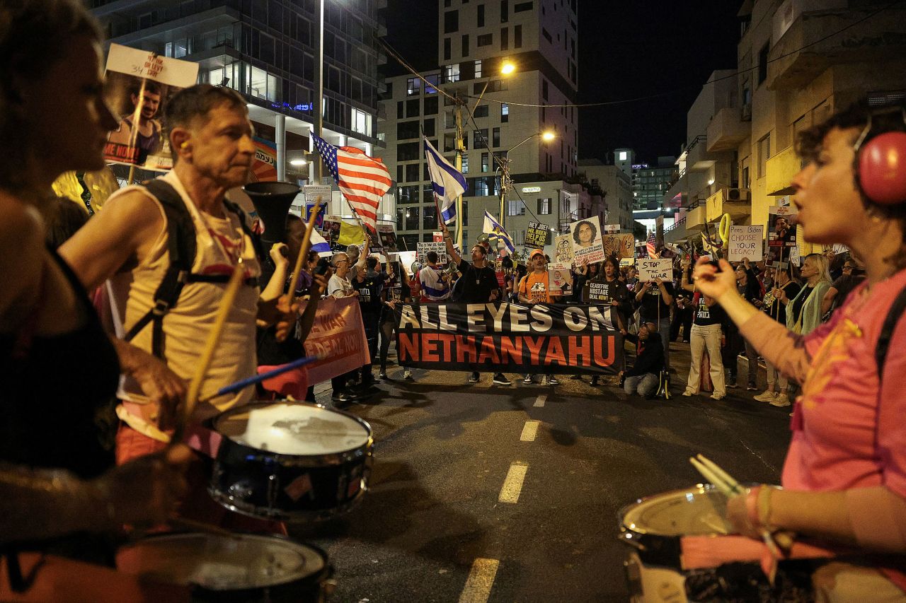 Supporters and family members of Israeli hostages demonstrate outside the hotel where US Sec. of State Antony Blinken is staying in Tel Aviv on Tuesday.