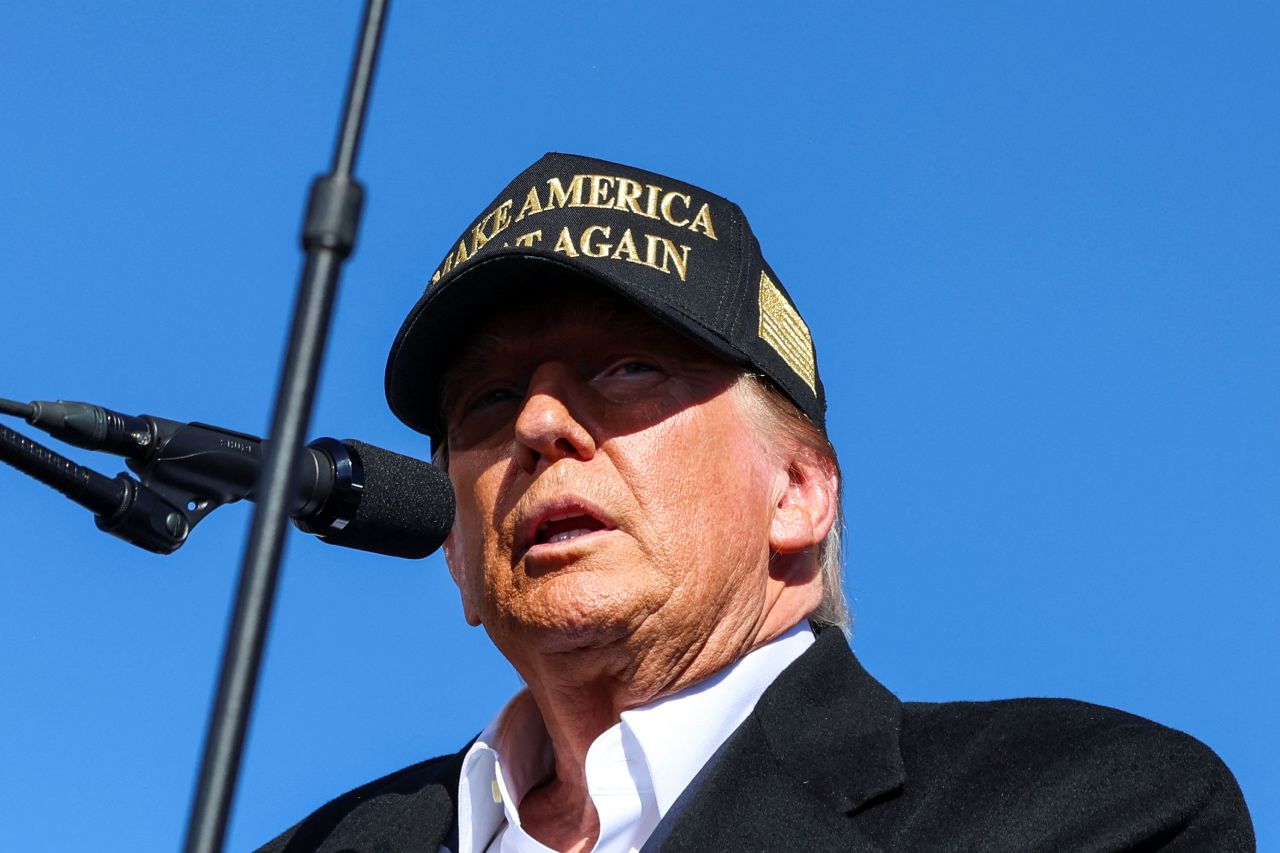 Former President Donald Trump speaks in Albuquerque, New Mexico, on Thursday.