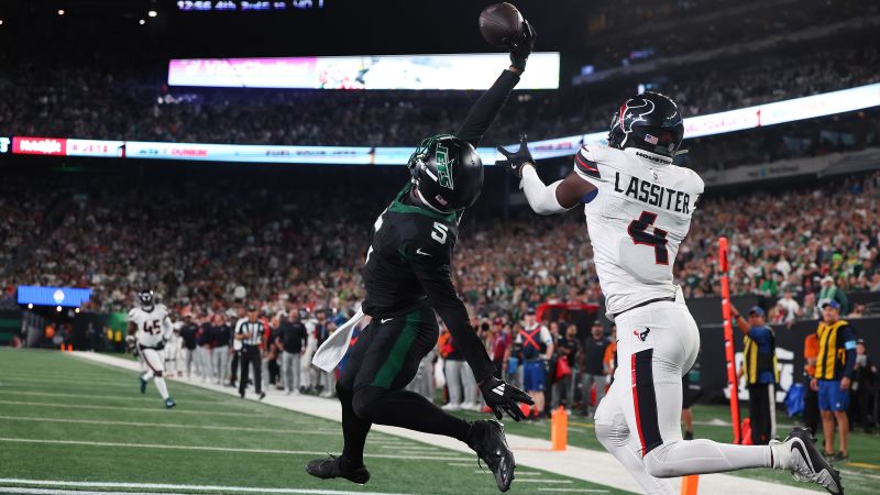 Garrett Wilson makes potential catch of the year as New York Jets defeat Houston Texans to snap five-game skid | CNN