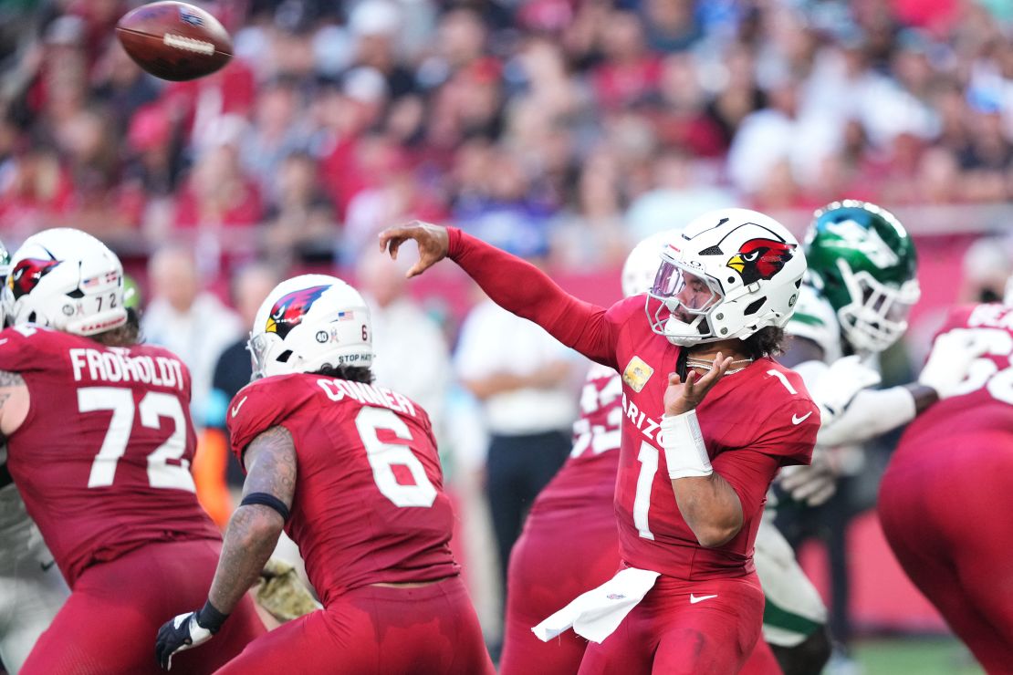 Nov 10, 2024; Glendale, Arizona, USA; Arizona Cardinals quarterback Kyler Murray (1) throws a pass against the New York Jets during the second half at State Farm Stadium. Mandatory Credit: Joe Camporeale-Imagn Images