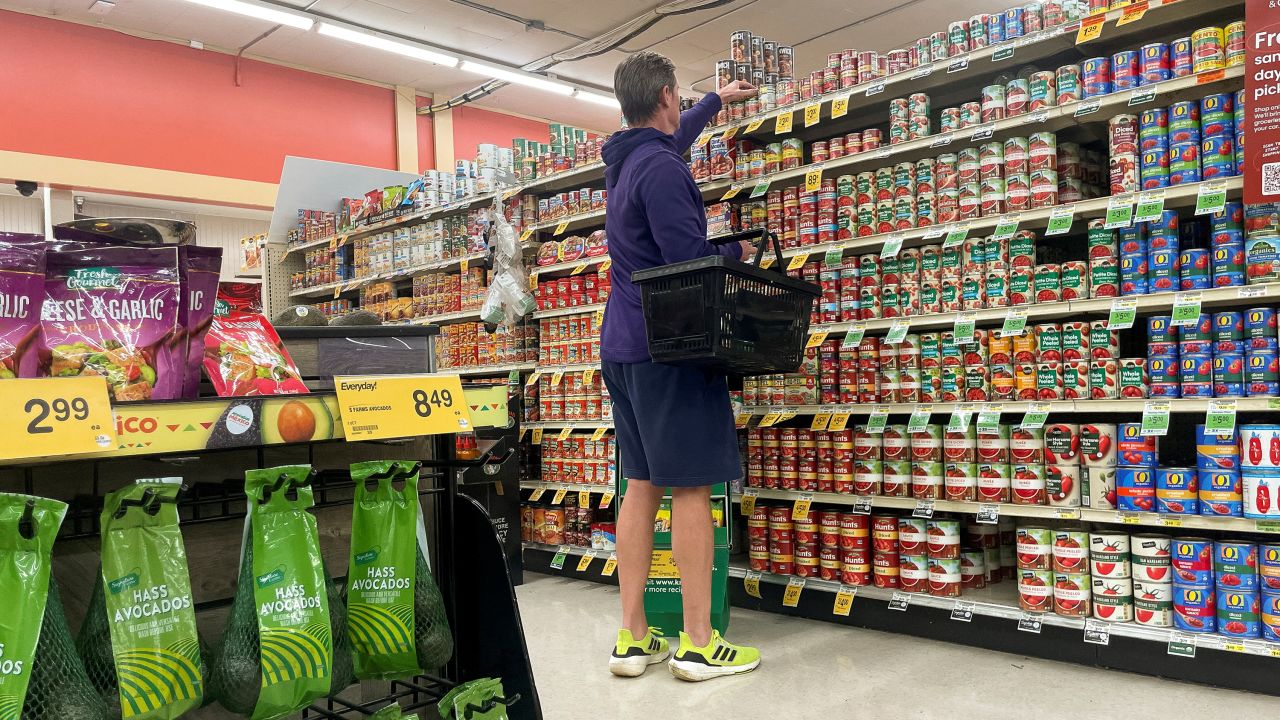 A person shops in an Albertsons supermarket after a U.S. judge blocked the pending $25 billion merger of U.S. grocery chains Kroger and Albertsons, siding with the U.S. Federal Trade Commission, in Seattle, Washington, U.S. December 10, 2024.