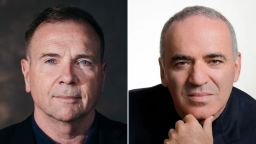 Ben Hodges (left) and Garry Kasparov