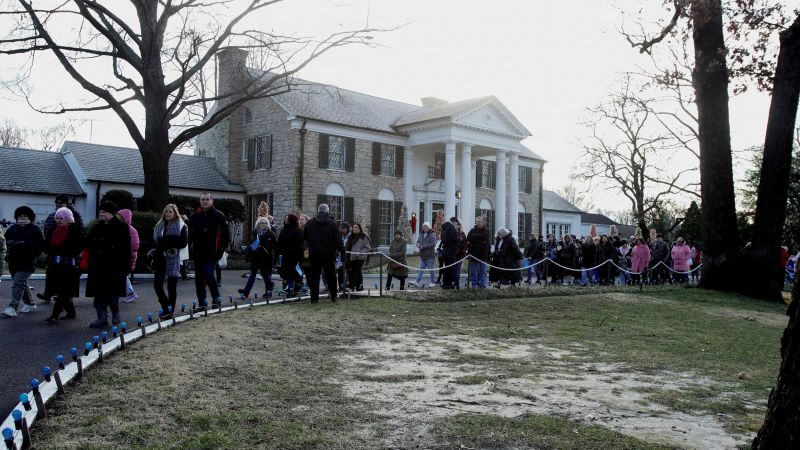Missouri woman gets more than 4 years in prison for trying to sell off Elvis Presley’s Graceland