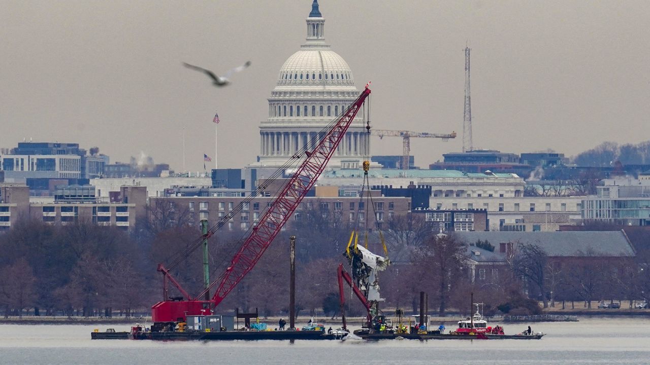 Washington DC plane crash Bodies of all victims have been recovered