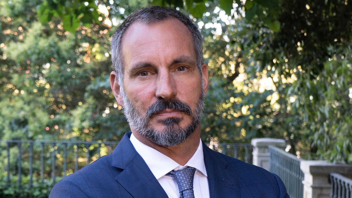 Rahim Al-Hussaini has been named as the new spiritual leader of Ismaili Muslims.