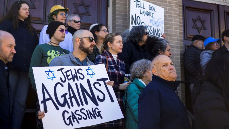 Louisiana’s Jewish community protests nitrogen gas death row executions, seeing a link to ‘the decimation of our people’