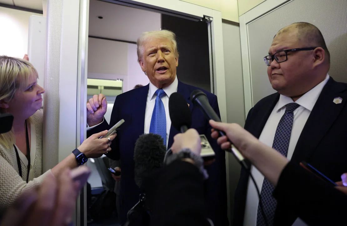 Trump se ha burlado de Zelensky, ha alentado la celebración de elecciones en el país devastado por la guerra y ha criticado a Ucrania por la guerra que inició Rusia. Los europeos han respondido, pero enfadar aún más a Trump podría hacerle el juego a Putin.