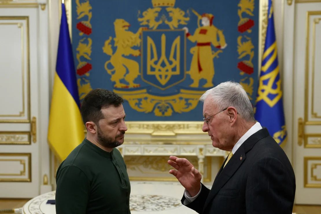 El enviado especial de Estados Unidos a Ucrania y Rusia, Keith Kellogg, se reúne con Zelensky el jueves. Kiev fue excluida de las principales conversaciones entre Estados Unidos y Rusia en Arabia Saudita a principios de esta semana.